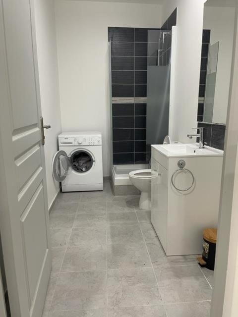Rdc - Appartement F3 Villiers Le Bel 95 Proche De Paris Roissy Exterior foto