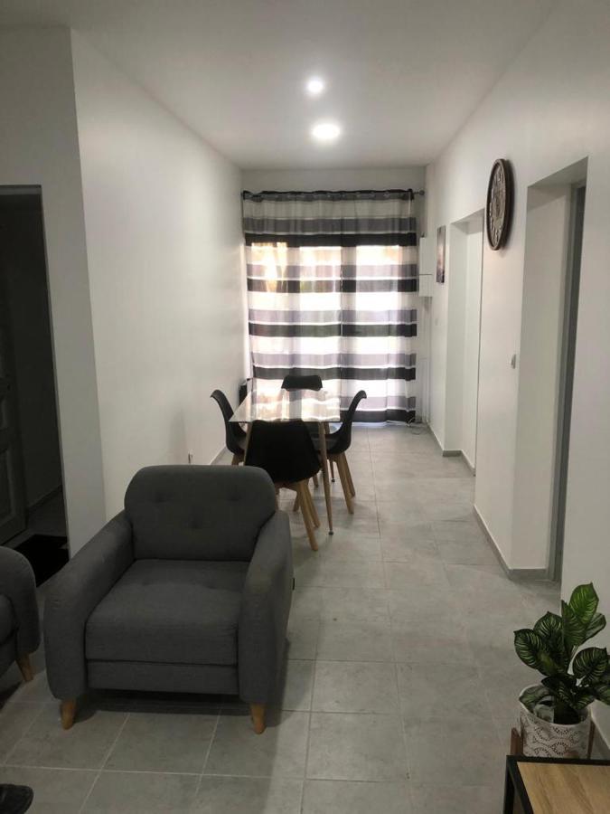 Rdc - Appartement F3 Villiers Le Bel 95 Proche De Paris Roissy Exterior foto